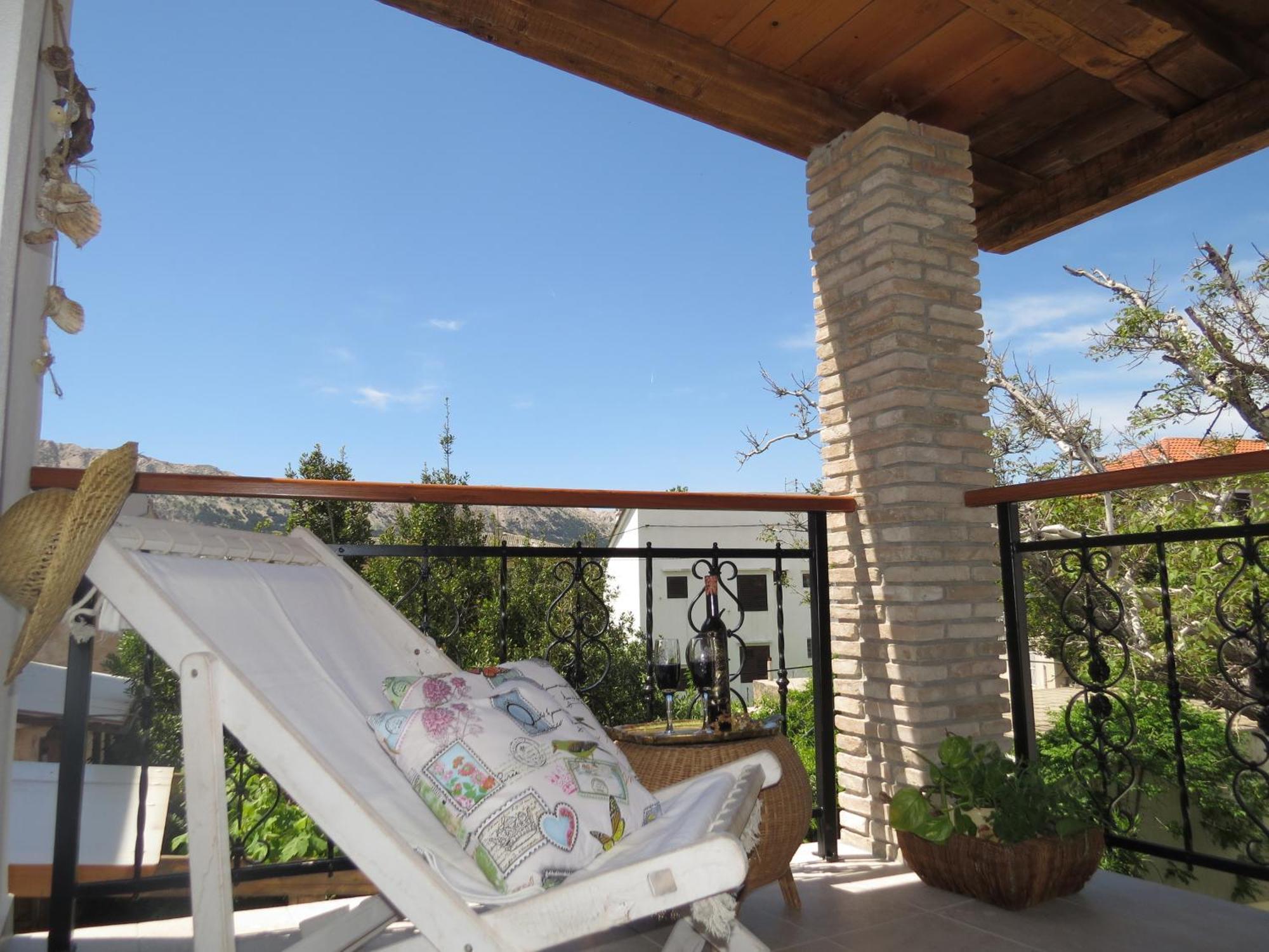 Apartments Authentic Baska 1 Rom bilde